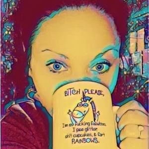 Meet your Posher, Courtney